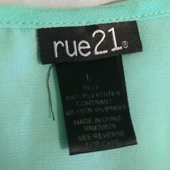 Lace Rue21 Flow blouse - Picture 6 of 6